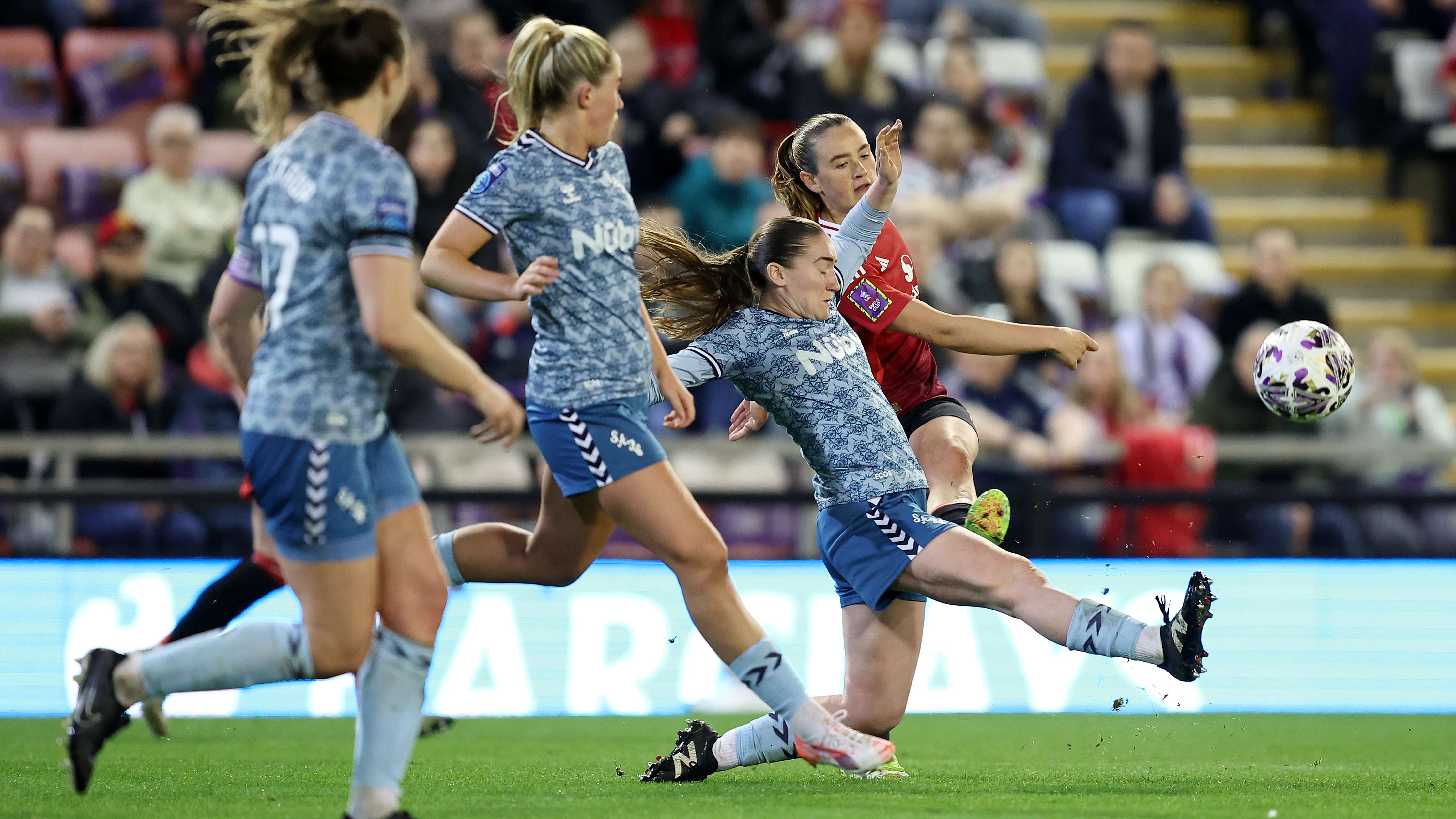 赛中的表现 赛中的表现